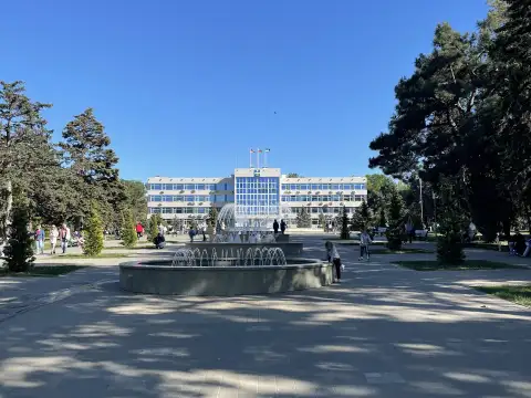 Рядом с центром города
